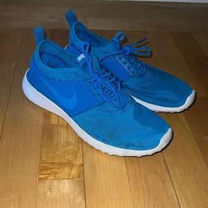 Nike Blue sneakers